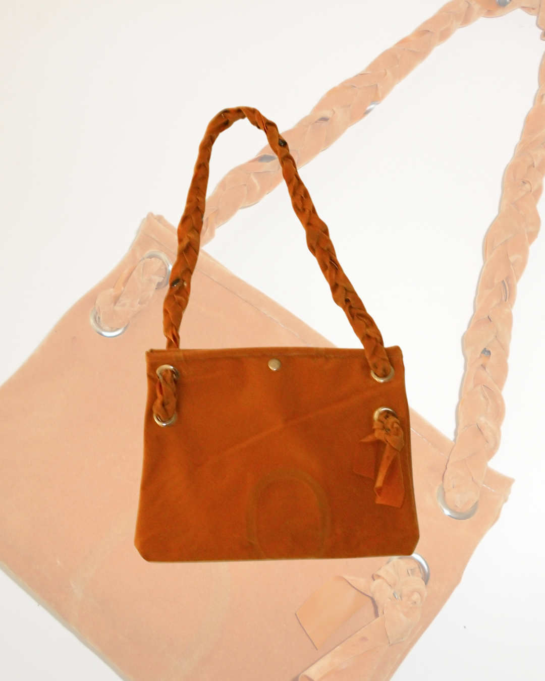 cartera colchon inflable marrón gamuza pinchado pvc recuperado